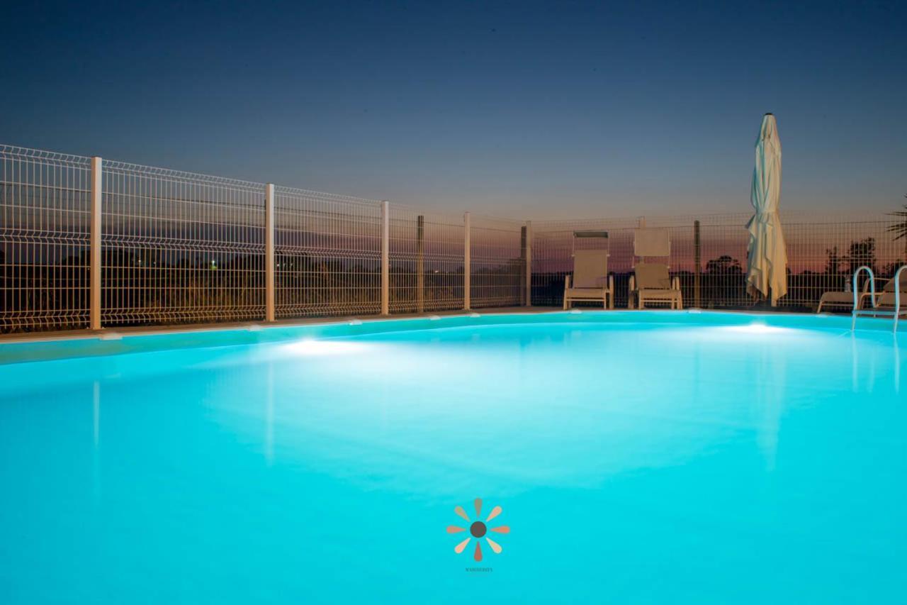 Agriturismo Tenuta Margherita Torre Lapillo Exterior foto